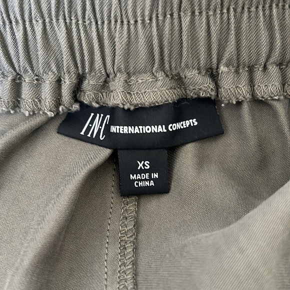 INC Cargo Jogger Pants in Moss Green XS - Picture 6 of 10